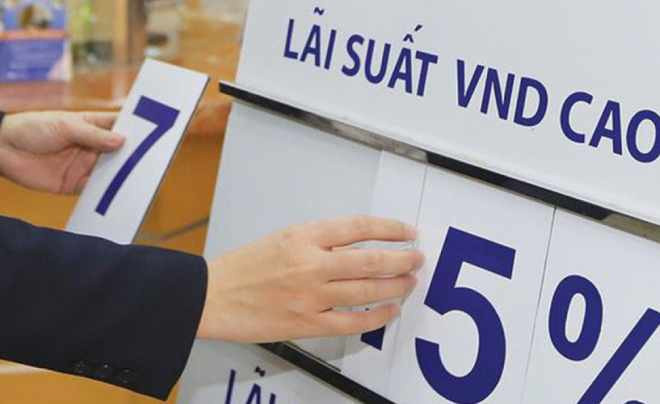 alt=Lãi suất không kỳ hạn sẽ được thay thế cho lãi suất có kỳ hạn nếu bạn rút tiền trước