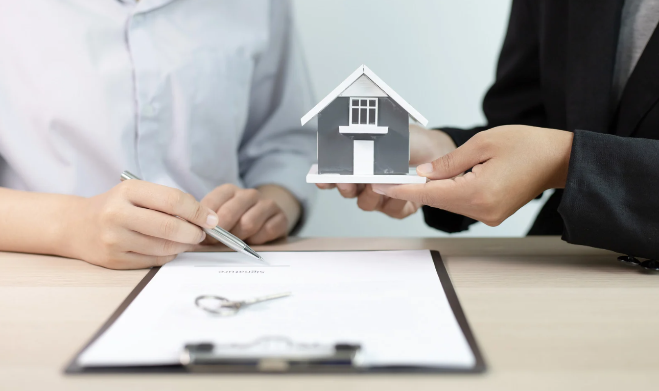 Vay thế chấp phục vụ tiêu dùng và những lưu ý quan trọng